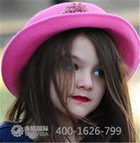 引領(lǐng)美國時尚潮流的人年僅9歲，她是誰？